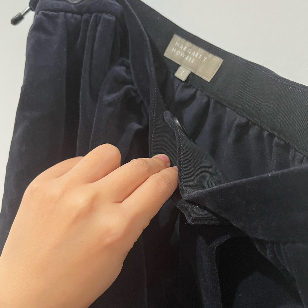 Margaret Howell dark grey velvet A line midi skirt Size II